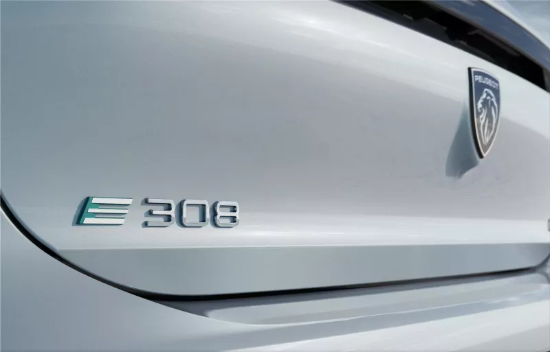 Peugeot e-308 electric car