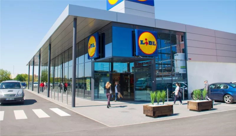 Lidl invests more than 6 billion euros yearly in the company's growth